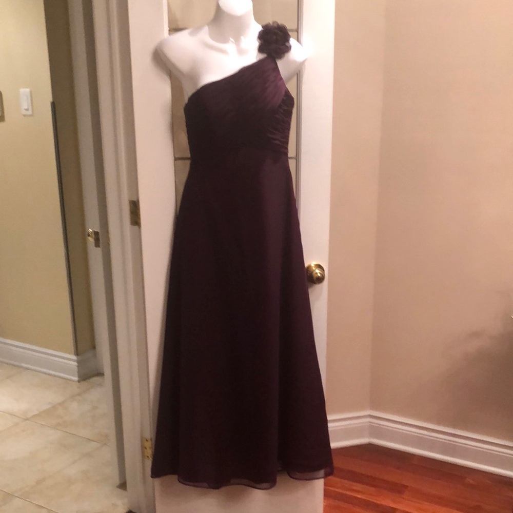 One-Shoulder Dark Plum Evening Dress with Floral Accent